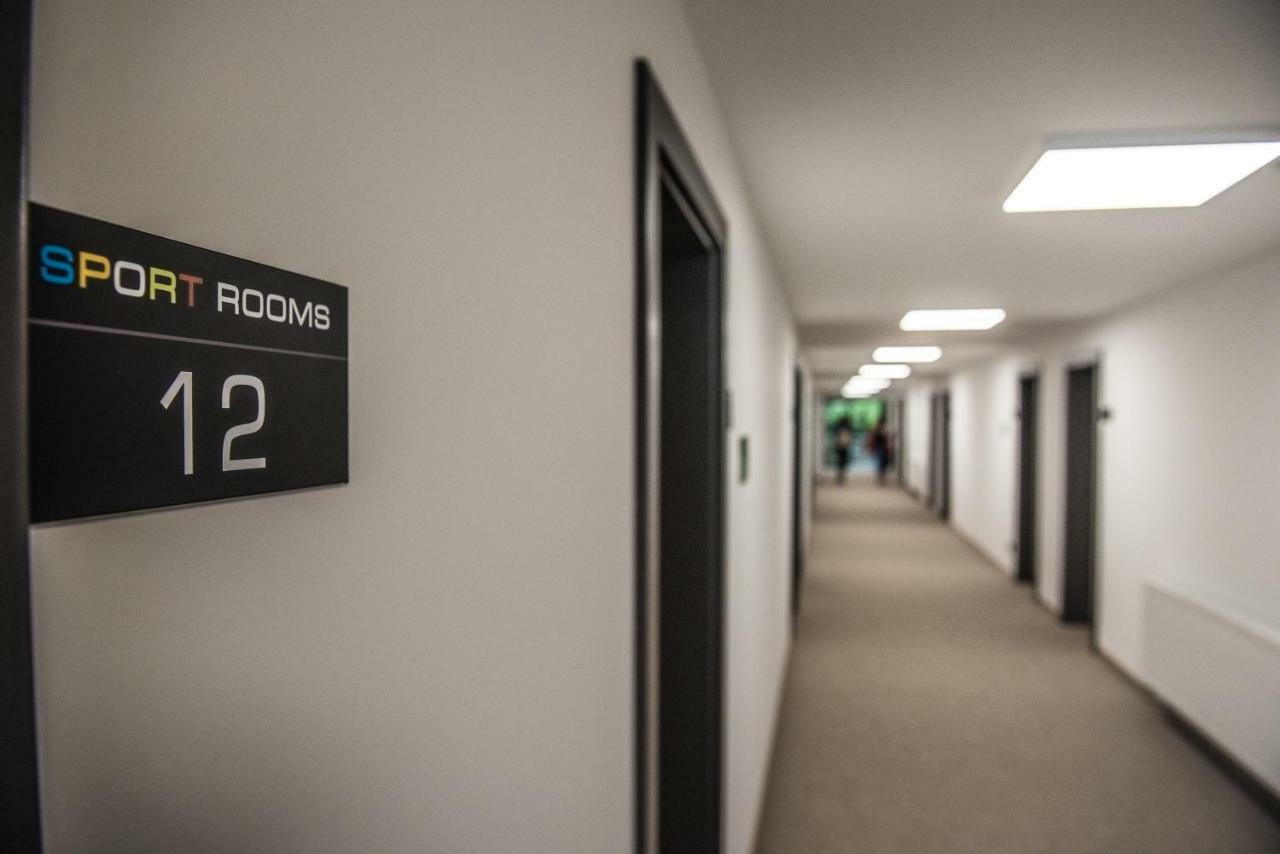 Sport Rooms スパワ エクステリア 写真