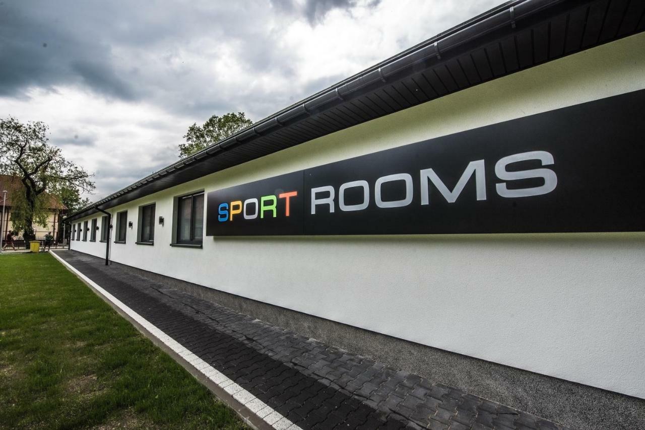 Sport Rooms スパワ エクステリア 写真